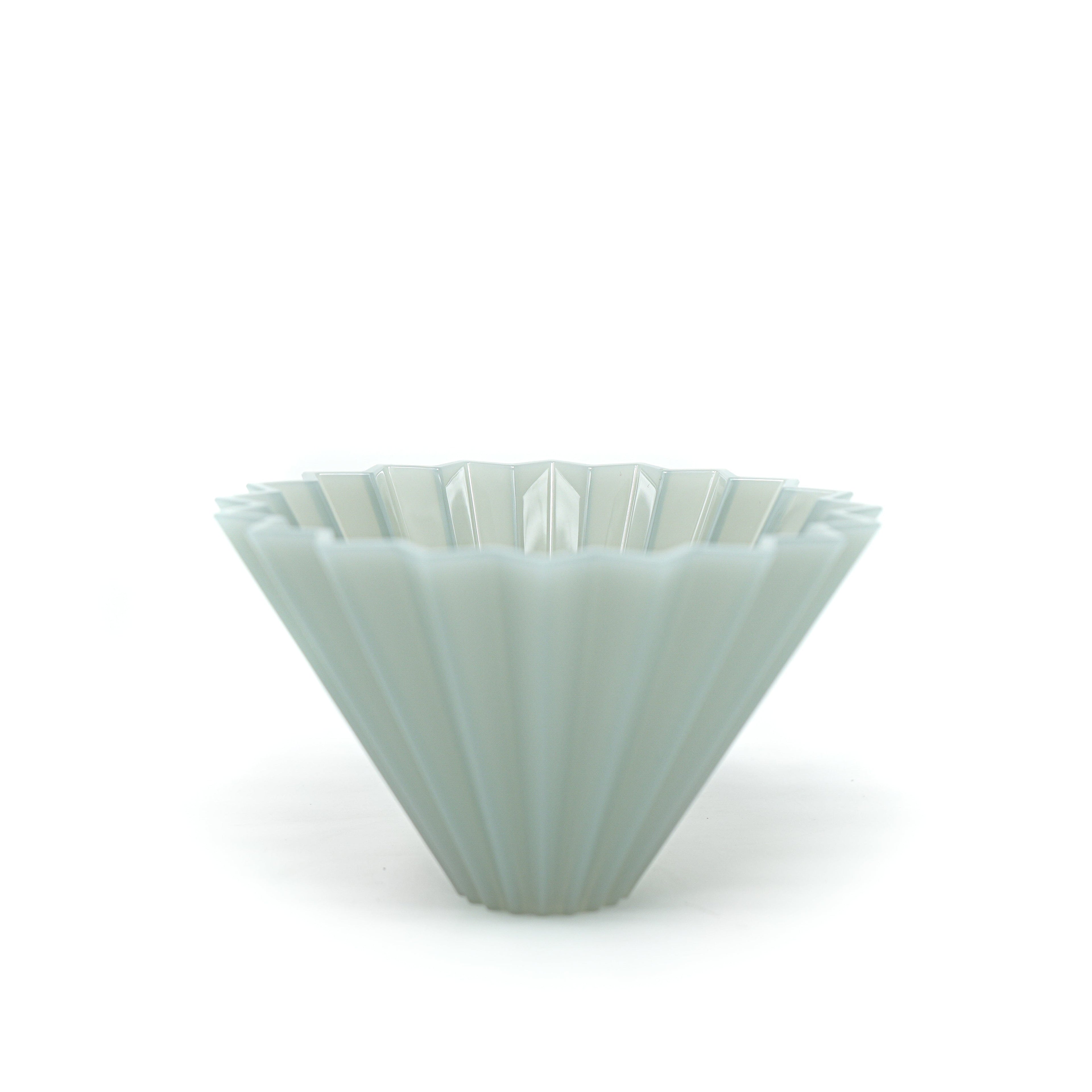 https://www.rossocoffeeroasters.com/cdn/shop/products/origami-air-s-dripper-retail-web-brewing-essentials-matte-grey-922810.jpg?v=1686679072&width=3840